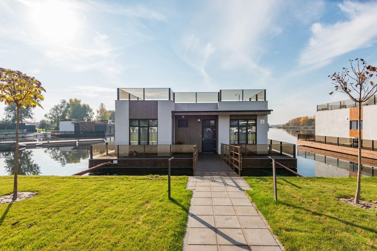 Riviera Zoloche Resort & Spa Vishenki  Zewnętrze zdjęcie