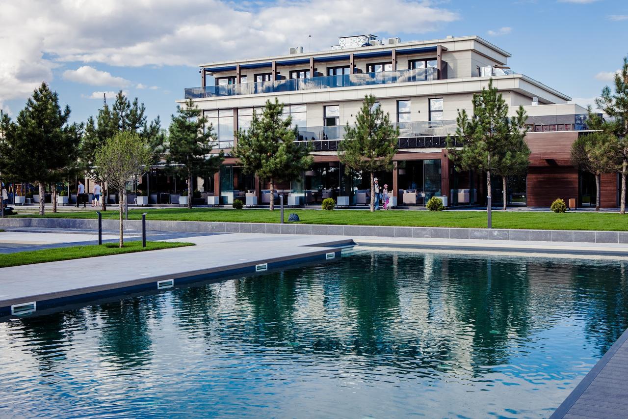 Riviera Zoloche Resort & Spa Vishenki  Zewnętrze zdjęcie