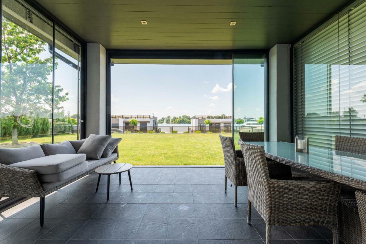 Riviera Zoloche Resort & Spa Vishenki  Zewnętrze zdjęcie